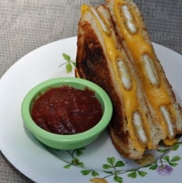 Denny's Fried Cheese Melt Recipe