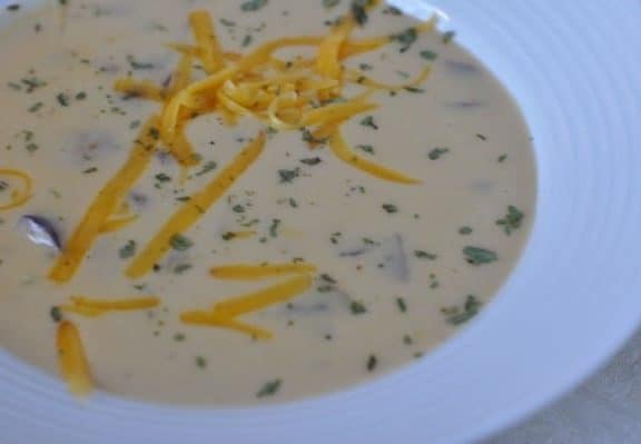 canadian beer cheese soup recipe