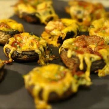 stuffed mushrooms with bacon and cheese