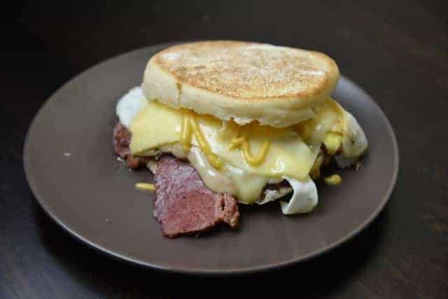 Breakfast sandwich with corned beef
