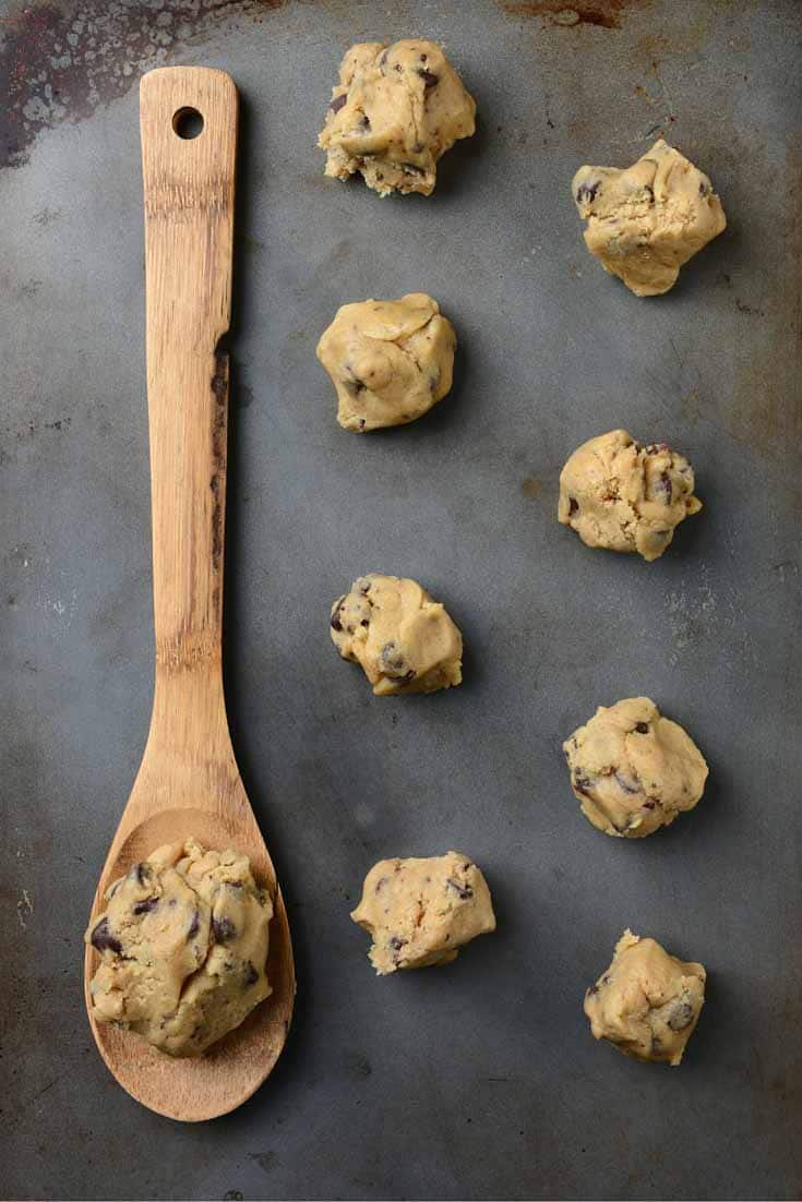 Copycat '90s Hardee's Chocolate Chip Cookies - Taste Before Beauty