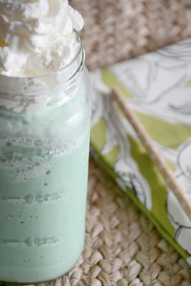 Vegan Copycat Starbucks Matcha Green Tea Frappuccino - The Viet Vegan