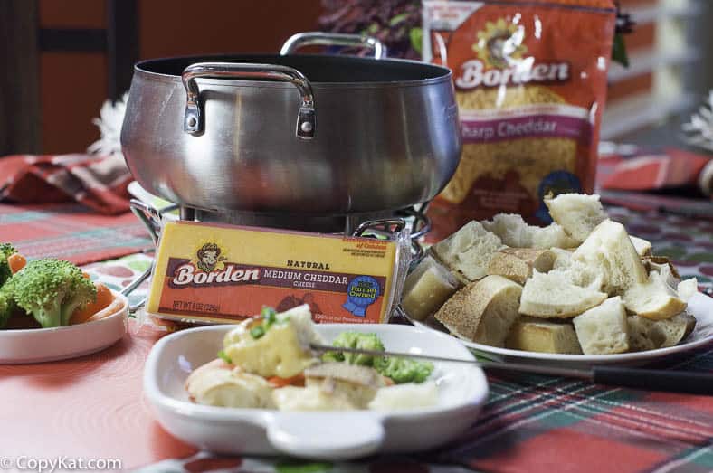 Borden® Cheddar cheese adds a delightful flavor in this Bacon Cheddar cheese fondue. 