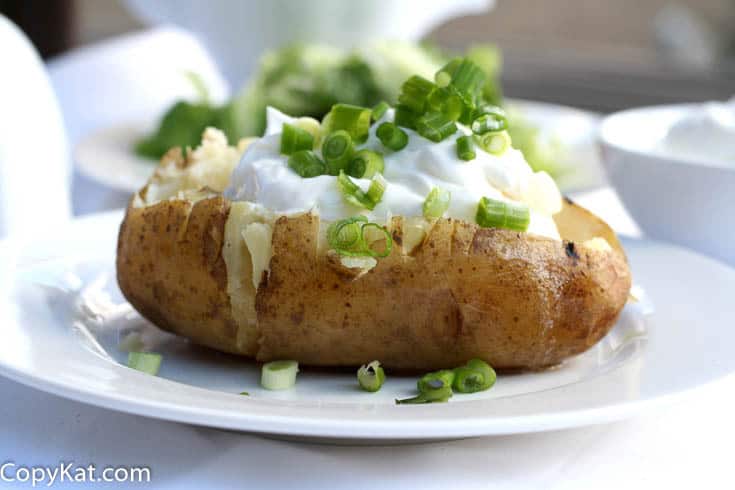 Crock Pot Baked Potatoes (So Easy!) - Kristine's Kitchen