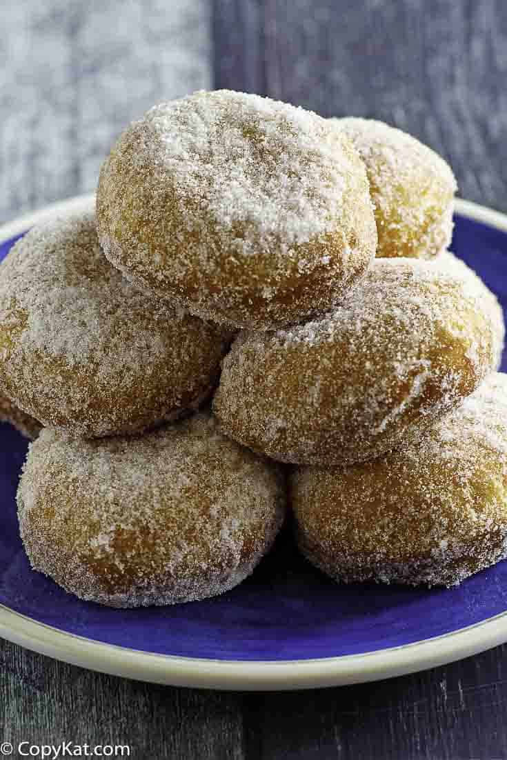 How To Make Donut Out Of Biscuits