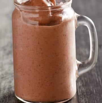 Homemade copycat McDonalds Strawberry Banana Smoothie for an on-the-go breakfast