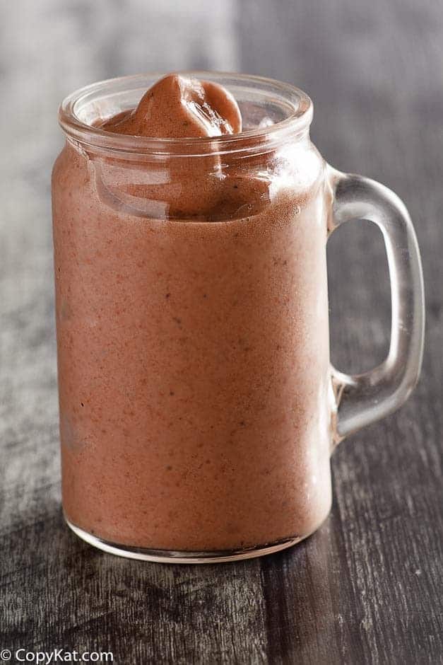Homemade copycat McDonalds Strawberry Banana Smoothie for an on-the-go breakfast.