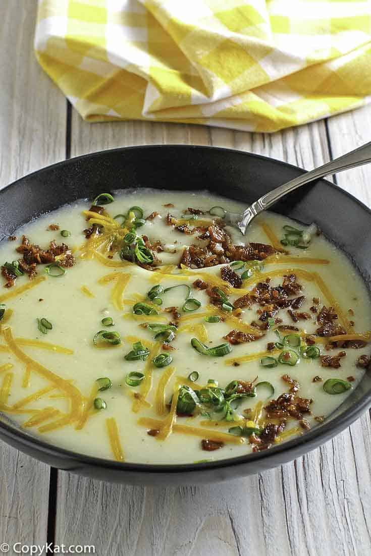 Bennigan S Ultimate Baked Potato Soup Copykat Recipes