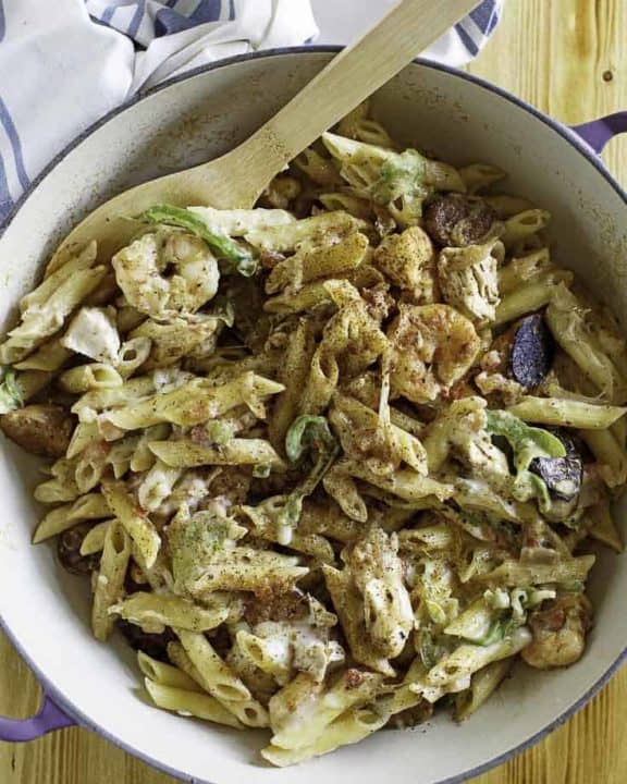 Recreate Cheddar's Cajun style pasta at home with this easy copycat recipe.