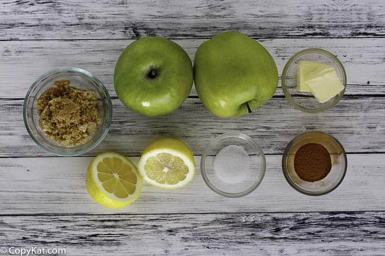 Ingredients for homemade Cracker Barrel fried apples