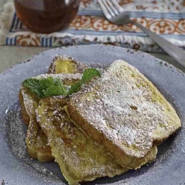 Make Denny's French Toast at home with this easy copycat recipe. Your breakfast never tasted so good.