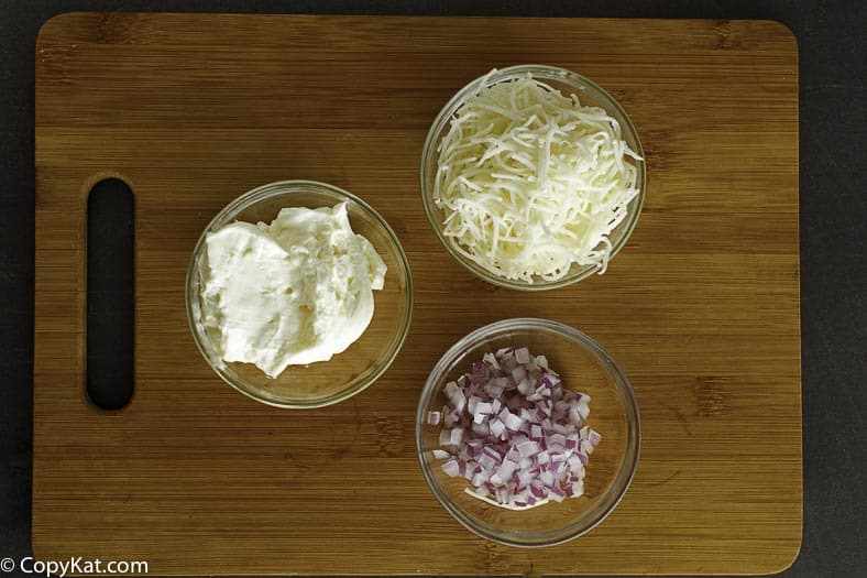 Ingredients to make the copycat Kroger Jarlsberg cheese dip. 