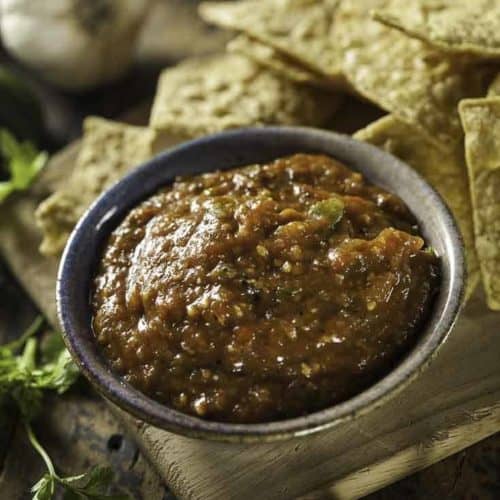 https://copykat.com/wp-content/uploads/2019/05/homemade-mexican-hot-sauce-500x500.jpg