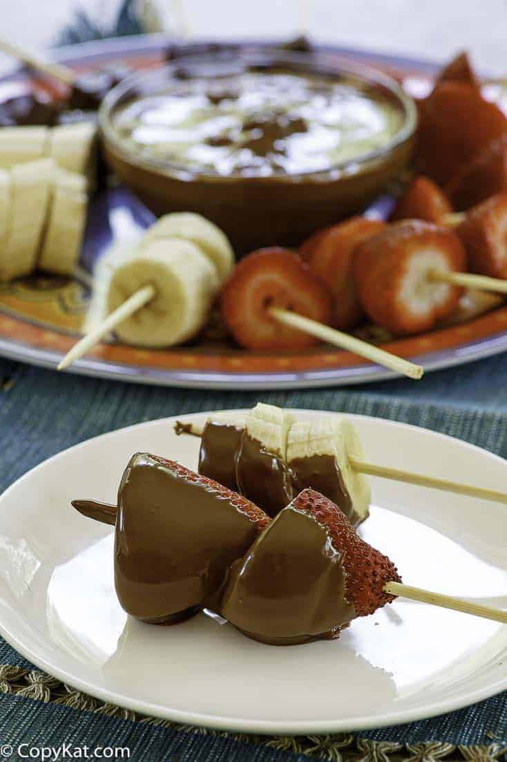 Peanut Butter Chocolate Fondue Recipe: How to Make It