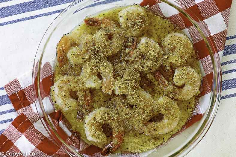 a plate of homemade shrimp scampi