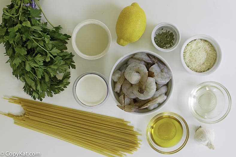 parsley, linguine, shrimp, clam juice, lemon, butter, and garlic