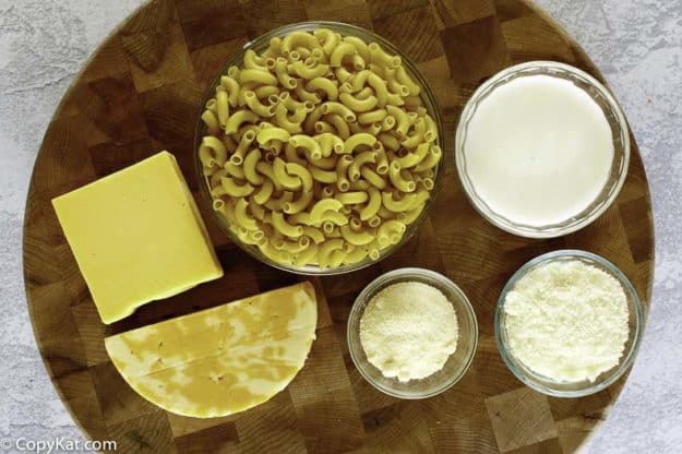 ingredients for mac and cheese american cheese, colby jack cheese, and more