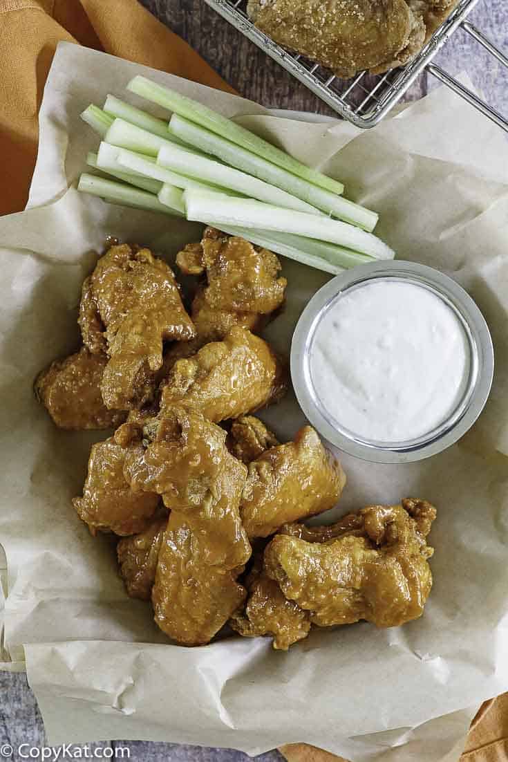 hot wings like Hooters served with celery and dressing