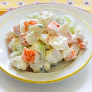 krab crab salad in a bowl