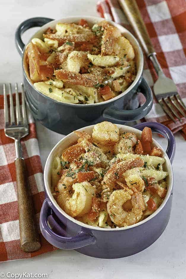 bowls of baked shrimp pasta 