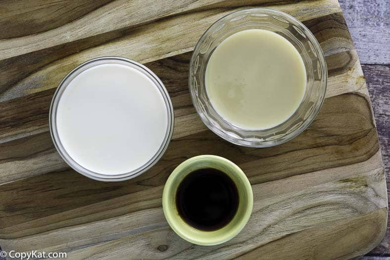 Homemade French Vanilla Coffee Creamer - 4 Sons 'R' Us