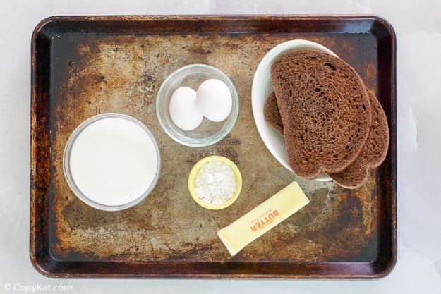 creamed eggs on toast ingredients