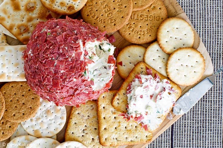 dried beef food  shot  and assorted crackers