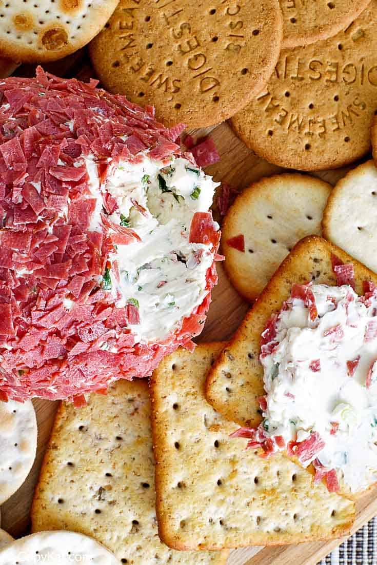 Dried Beef Cheese Ball and Crackers