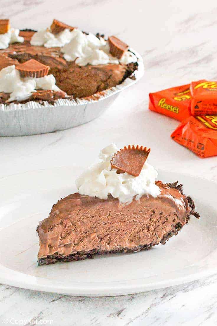 Baskin Robbins Reese S Peanut Butter Ice Cream Pie Copykat Recipes