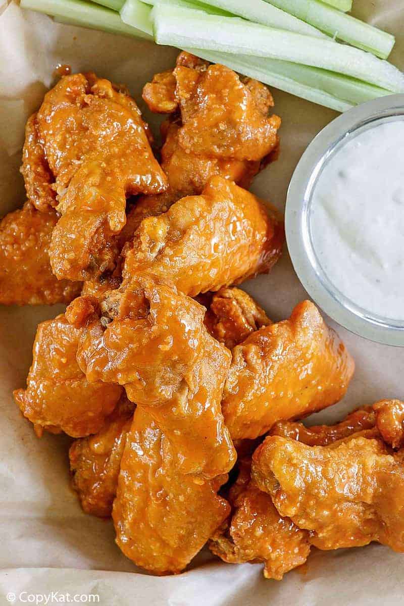 10 Best Wing Sauce - Store Bought Chicken Hot Wing Sauces—