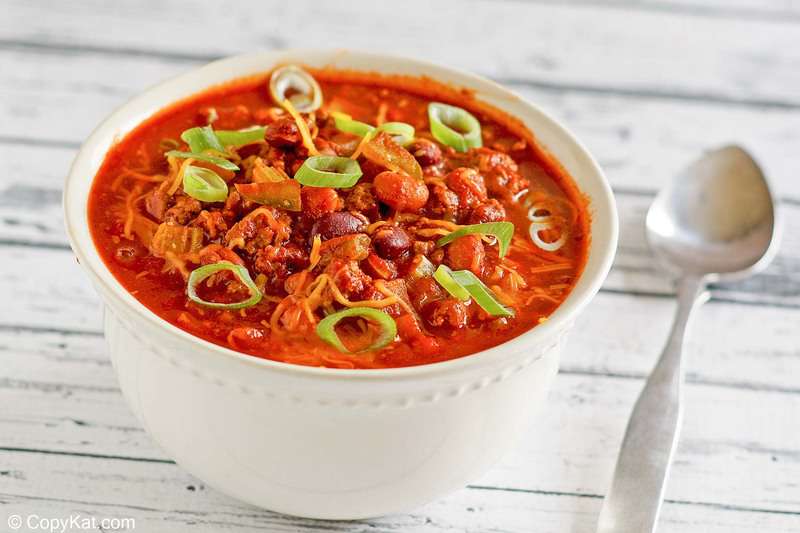 a bowl of Instant Pot Wendy's chili and a spoon