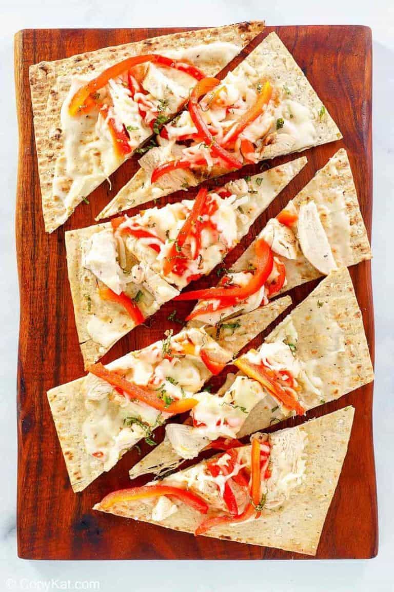 overhead view of homemade Olive Garden grilled chicken flatbread