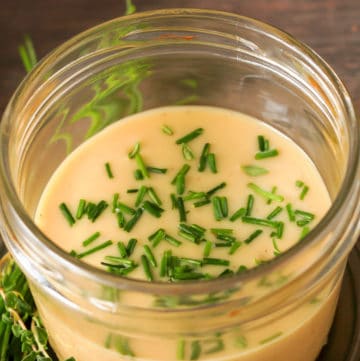 homemade Houlihan's honey mustard sauce in a mason jar