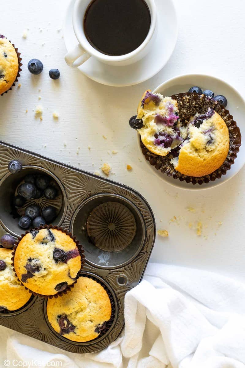 Magnolia Bakery Blueberry Muffins - CopyKat Recipes