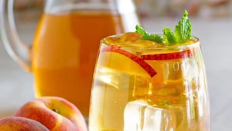 Refreshing Olive Garden Peach Iced Tea