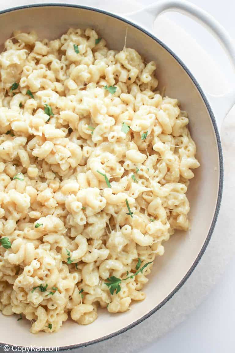 overhead view of white cheddar mac and cheese in a serving dish