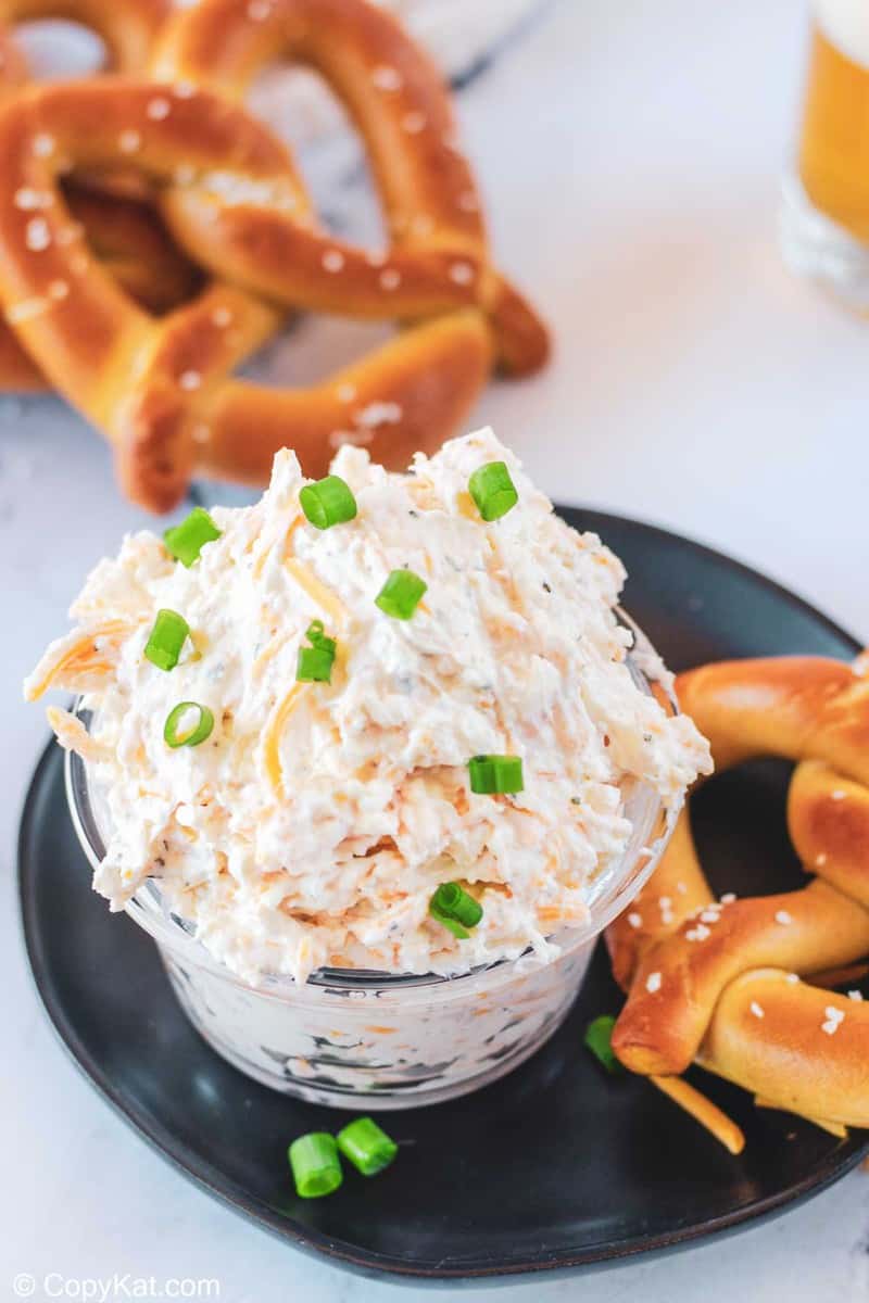 Beer Cheese Dip - CopyKat Recipes