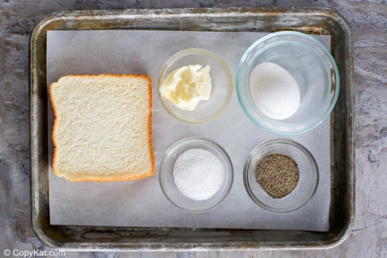 Cracker Barrel Egg in a Basket CopyKat Recipes