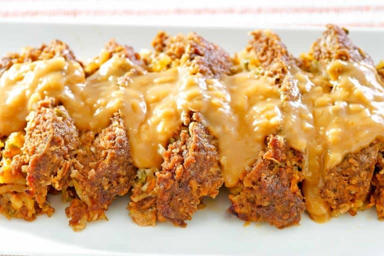 Stuffed Meatloaf with Gravy