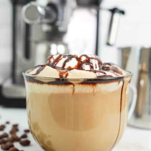 How To Make Mocha Latte - Easy Recipe For A Tasty Chocolate And Coffee  Combo