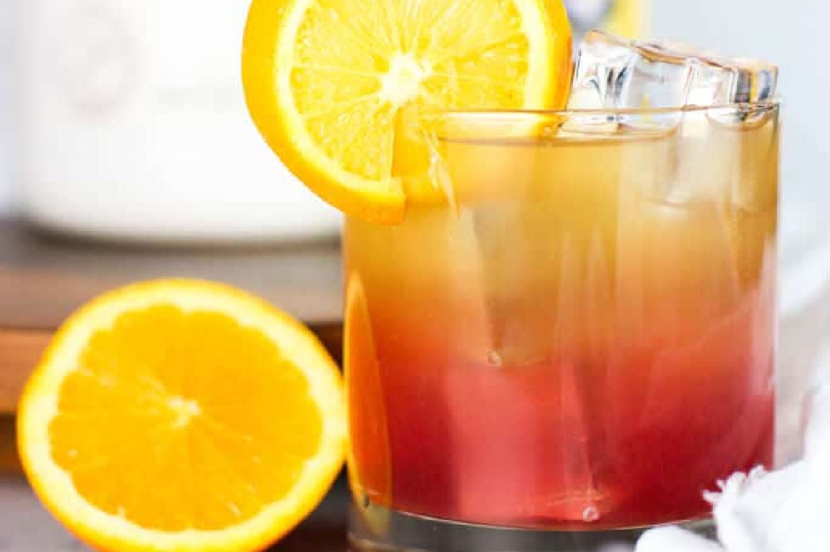 Rum Punch Recipe - Amanda's Cookin' - Cocktails