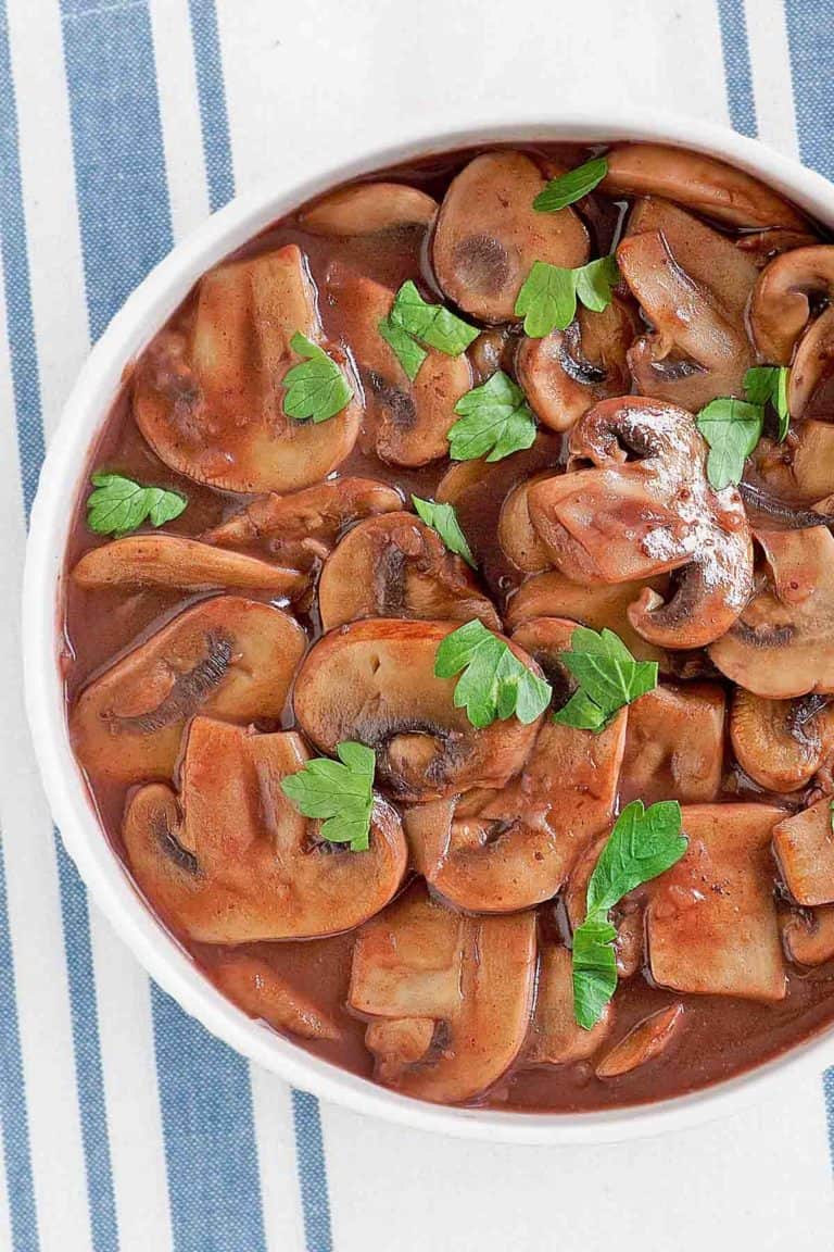overhead view of copycat Steak and Ale sauteed mushrooms.