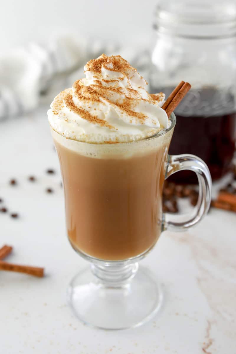 Iced Cinnamon Dolce Latte - The Healthful Ideas