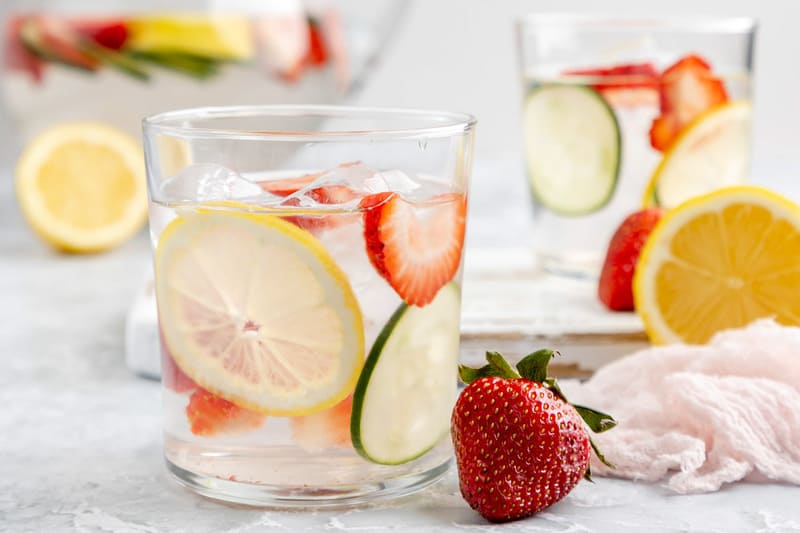 https://copykat.com/wp-content/uploads/2022/04/Strawberry-Lemon-Cucumber-Water-Photo.jpg