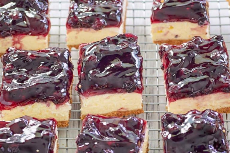 Easy Blueberry Cheesecake Bars