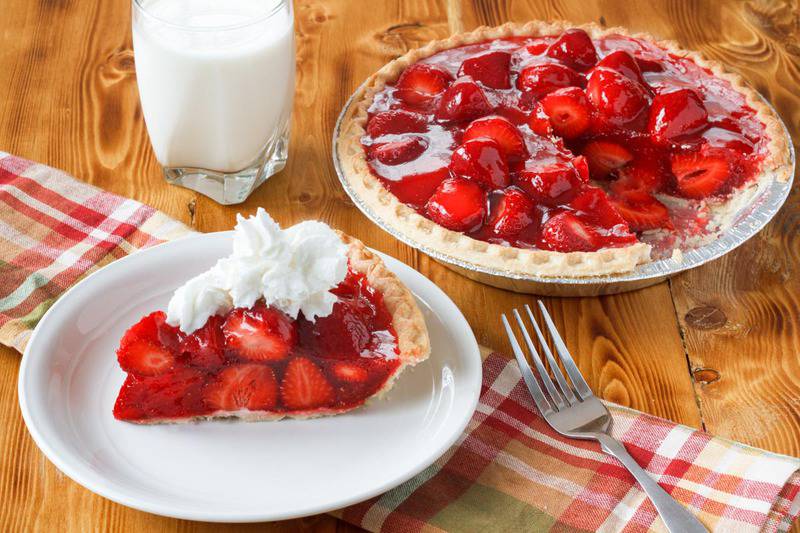 copycat Shoney's strawberry pie slice and the pie.