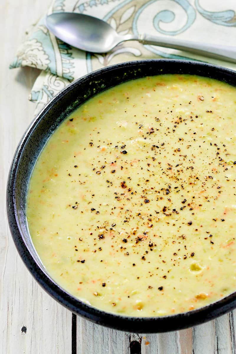 bowl of copycat Dixie Stampede creamy vegetable soup.