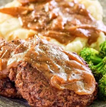 copycat Cracker Barrel hamburger steak and gravy.