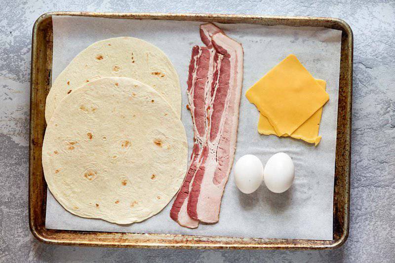 Dunkin Donuts wake up wrap ingredients on a tray.