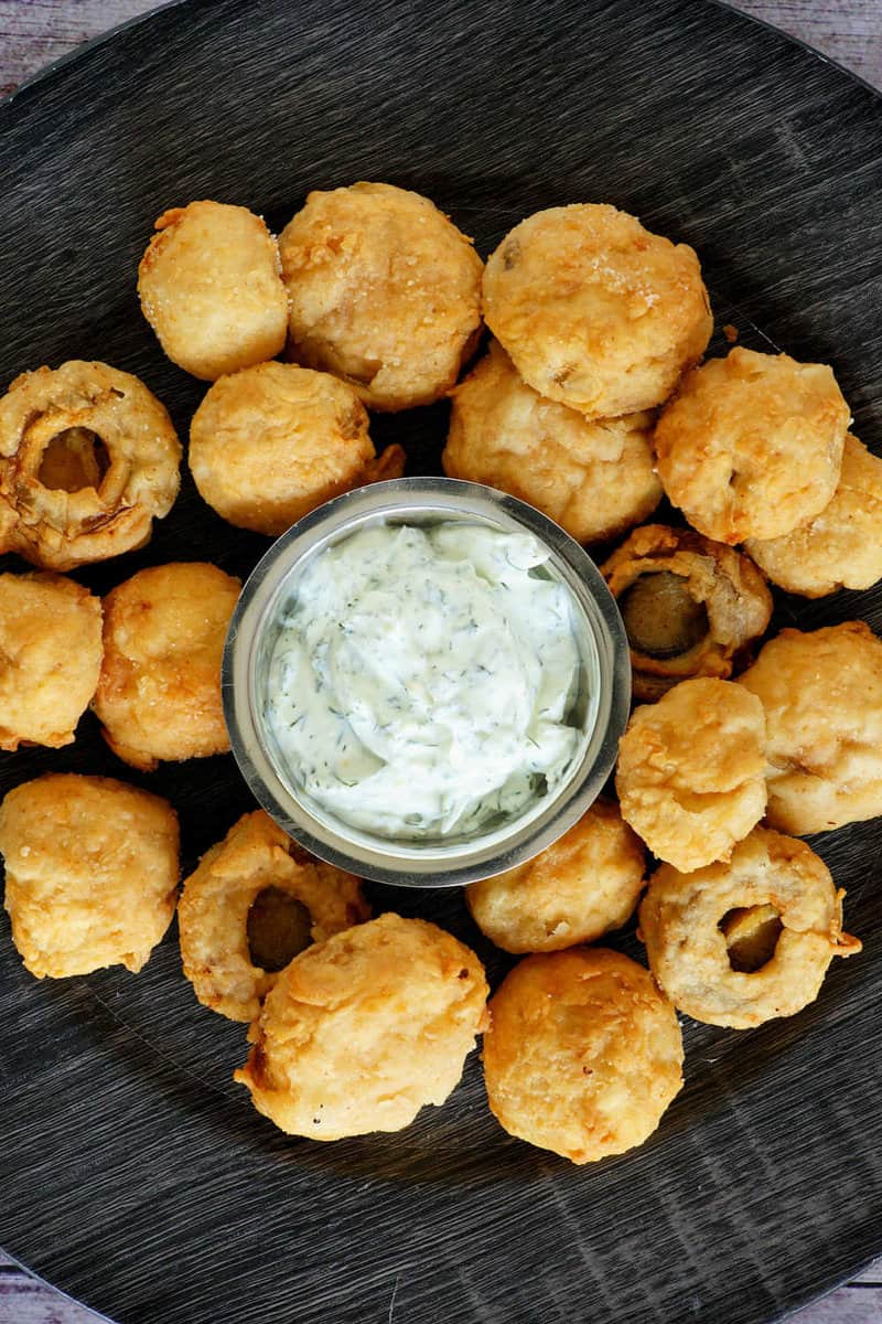 copycat Logan's Roadhouse fried mushrooms appetizer.